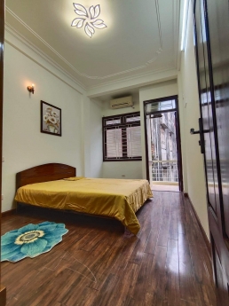 BÁN GẤP NHÀ KIM GIANG LÔ GÓC 3 THOÁNG, CÁCH ÔTÔ 15M, GIAO THÔNG THUẬN LỢI  5.4 TỶ