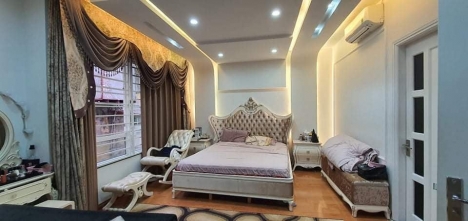 Mùi sơn thơm phúc,nguyễn khanh,cầu giấy,oto đỗ cửa,thanh máy kinh doanh cạnh hồ,50m2 ,7 tằng, mặt