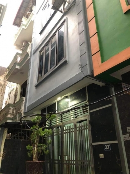 Bán Nhà Ngọc Lâm Long Biên, Trung tâm phố, có 2 nhà 3 tầng, 33m2, giá: 2.35 tỷ