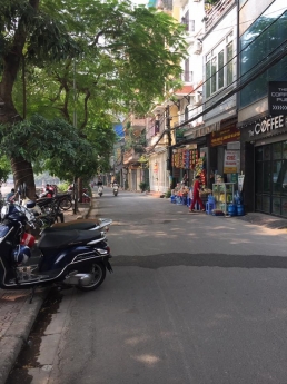 VỊ TRÍ HIẾM, NHÀ MẶT PHỐ MAI ANH TUẤN, VIEW HỒ HOÀNG CẦU CỰC CHẤT