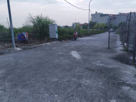 BÁN NHÀ MẶT TIỀN CAO LỖ ĐANH KINH DOANH
