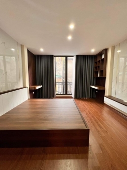 Nhà đẹp Đào Tấn, Ba Đình 40m2 5T 6 tỷ MỚI ĐẸP, SÁT PHỐ.