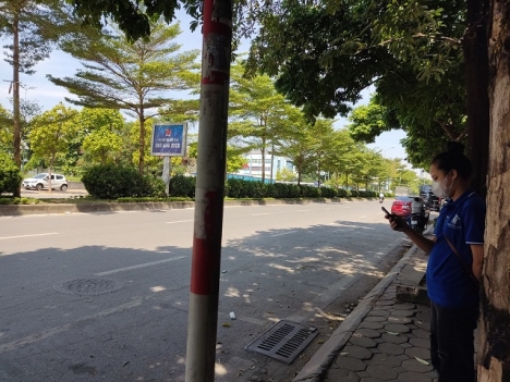 Nhà phân lô, Gara ô tô, thang máy êm ru, dòng tiền tốt Cầu Giấy, 52m2, 9.8 tỷ