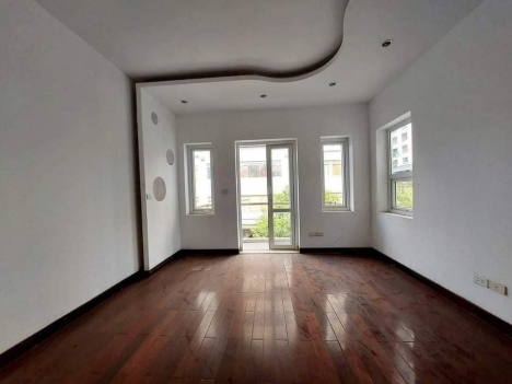 Biệt Thự 200m2 quận Thanh Xuân 27.5 tỷ