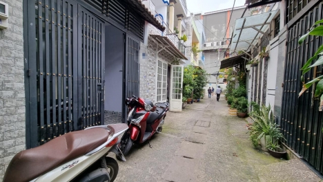 Nhỉnh 3 tỷ, nhà kề Galaxy Trung Chánh, TMT, q12