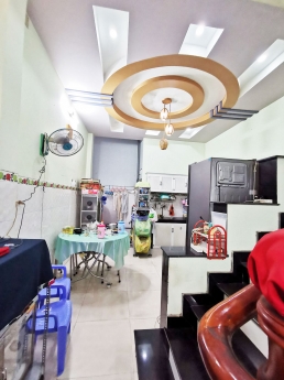 KHU PHÂN LÔ - ĐƯỜNG 12M P.HIỆP THÀNH Q12, 4 TẦNG, NHÀ ĐẸP Ở NGAY.
