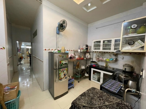 Nhà bán Bình Tân Lê Đình Cẩn - Chỉ nhỉnh 4 Tỷ sát mặt tiền đường rẻ nhất khu vực nhà HXH