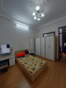 Cực Hiếm ! Bán nhà Láng, Chùa Láng, Đống Đa 77m 4 tầng Ô tô 6,x tỷ