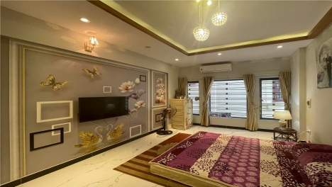 Bán nhà Lạc  Trung. Hai Bà Trưng. Gara ô tô 80m x 5 tầng - 12  tỷ có THƯƠNG LƯỢNG