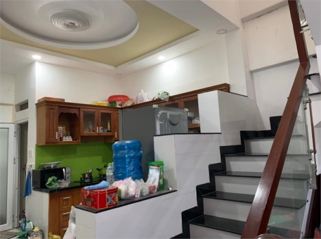 NHÀ ĐẸP 5 TẦNG Ở NGAY LÊ TRỌNG TẤN, 4.5 x 14m, HXT