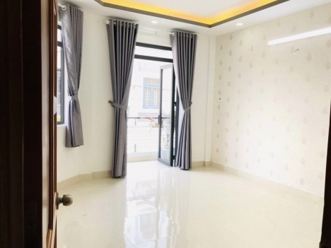 Siêu phẩm! Đào Tông Nguyên – TT Nhà Bè, hẻm thông xe hơi, 52m2, 4 tầng, giá 6.2 tỷ.