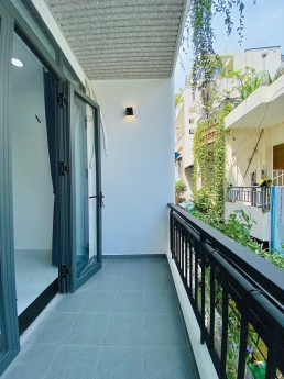 BÁN NHÀ ĐẸP KHÔNG TỲ VẾT NGAY NGÃ TƯ HÀNG XANH BÌNH THẠNH-5 TẦNG BTCT-5PN-NHỈNH 6 TỶ