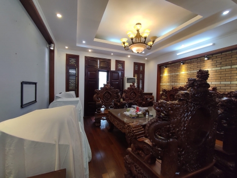 Bán nhà Phùng Chí Kiên 71m2, phân lô, 2 thoáng, ô tô tránh, kinh doanh, 10.6 tỷ