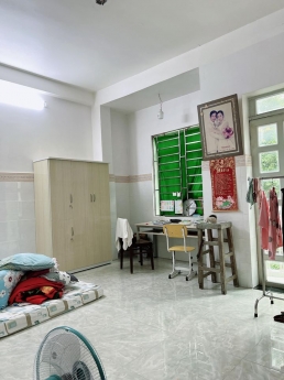 BÁN NHÀ MẶT TIỀN ĐƯỜNG SỐ TRUNG TÂM PHƯỜNG 4, QUẬN 4, HCM, 2 LẦU, NỘI THẤT ĐẸP, GIÁ 11.2 TỶ