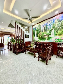 Đường 12m có vỉa hè Đỗ Nhuận, Q. Tân Phú - 4 tầng, 4.2 x19m. chỉ 10.2 tỷ.