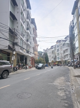 ĐẤT MẶT TIỀN NAM KỲ KHỞI NGHĨA ( CHỢ ĐÊM) ĐÀ LẠT