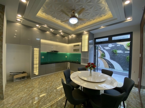 Nhà phố hiện đại mới xây xong - phong cách hiện đại - đẹp xinh lung linh.