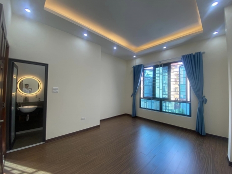 Bán nhà giá rẻ Mỹ Đình. Nhà Đẹp 40m2 LÔ GÓC giá chỉ 8 tỷ hơn. Vừa Ở và Cho Thuê dòng tiền.