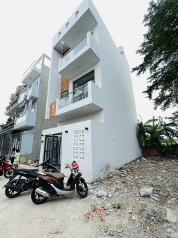 BÁN NHÀ HẺM XE HƠI, 4 TẦNG, 4 PHÒNG NGỦ, 45M2, PHẠM VĂN CHIÊU, GÒ VẤP, CHỈ HƠN 5 TỶ.