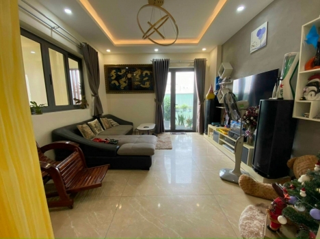 NHÀ MẶT TIỀN TÂN PHÚ, TÂN QUÝ, 3 TẦNG, 67 m2,7 TỶ