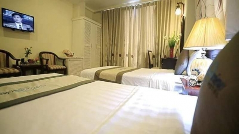 Bán Toà Khách Sạn Phố Hàng Than,Hoàn Kiếm,Hà Nội-150m,11 Tầng Lô Góc Trung Tâm Phố Cổ-150 Tỷ