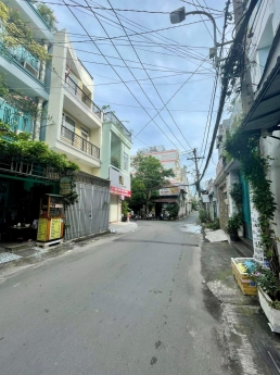 MẶT TIỀN ĐƯỜNG - VỊ TRÍ CỰC ĐẸP - TIỀN NHỎ 
MT Trần Thánh Tông Phường 15 Tân Bình