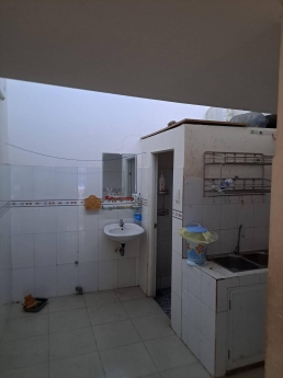Bán nhà 2 tầng đường trường chinh, hẻm xe hơi, 50M2 chỉ 4.9 tỷ, giáp tân bình
