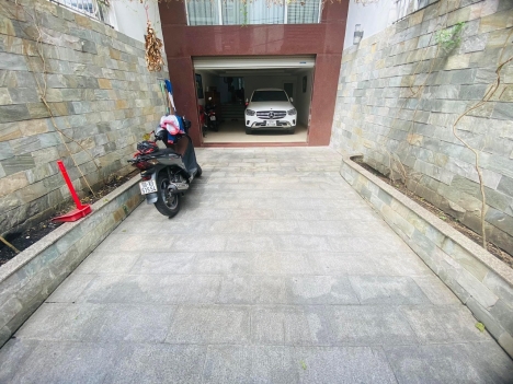 BÁN BIỆT THỰ NGAY KHU VIB  NGUYỄN CỬU VÂN BÌNH THẠNH - 4 TẦNG THANG MÁY - HẺM 2 OTO NÉ NHAU - DT
