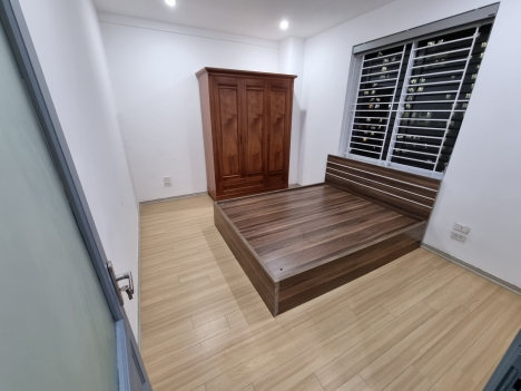 NGỌC KHÁNH 32M 5T 4 NGỦ GIÁ CHỈ 3 TỶ 750TR