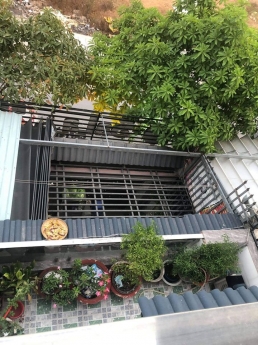 Nhà nào rẻ hơn, Nhà Mt nhựa, Lý thường Kiệt, Tân Xuân, 10x18m, nhỉnh 50tr.m2
