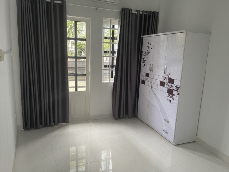 HẺM XE HƠI THÔNG, NHÀ MỚI VÀO Ở NGAY, 2 TẦNG, 2 PHÒNG NGỦ, GÒ VẤP, CHỈ HƠN 3 TỶ.