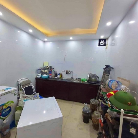 MẶT NGÕ KHƯƠNG TRUNG 5 TẦNG KIÊN CỐ- KINH DOANH VĂN PHÒNG- SỬA LÀM CHUNG CƯ MINI HÁI RA TIỀN 5.2 TỶ