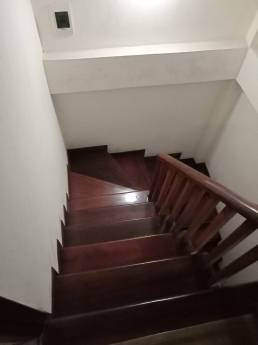 Bán nhà Trương Định Ngõ nông ba gác chạy. 3 ngủ 35m x 5 tầng. 3,65 tỷ có THƯƠNG LƯỢNG