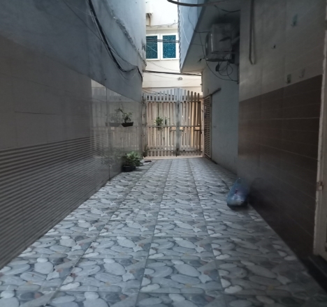 Bán nhà Trương Định Ngõ nông ba gác chạy. 3 ngủ 35m x 5 tầng. 3,65 tỷ có THƯƠNG LƯỢNG