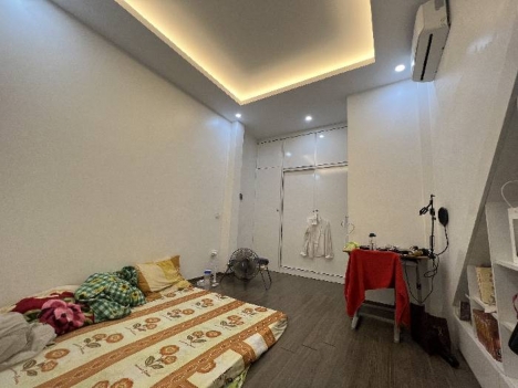 BÁN NHÀ PHỐ VỌNG . LÔ GÓC NHÀ ĐẸP