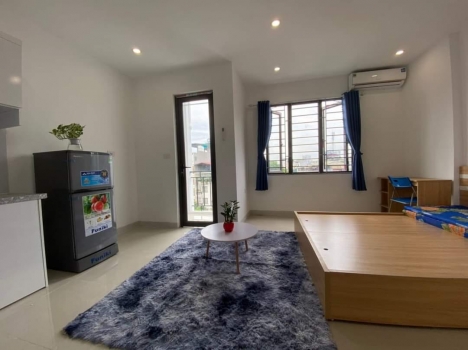 Cực phẩm Minh Khai ô tô đỗ cổng, cách phố 20m, nhà đẹp ở luôn 3 ngủ chỉ 3,2 tỷ.