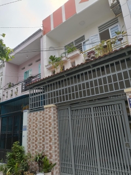 BÁN NHÀ Q12 - XE HƠI VÔ NHÀ - SÁT MẶT TIỀN - NHÀ ĐẸP Ở NGAY - CHỈ 3TY5