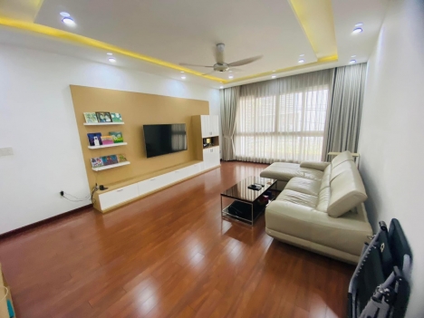 BÁN BIỆT THỰ NGAY KHU VIB  NGUYỄN CỬU VÂN BÌNH THẠNH - 4 TẦNG THANG MÁY - HẺM 2 OTO NÉ NHAU - DT