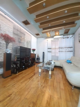 Bán nhà phố Láng Hạ 80m2, ô tô tránh trước nhà, sát phố, ngõ thông, 25.5 tỷ