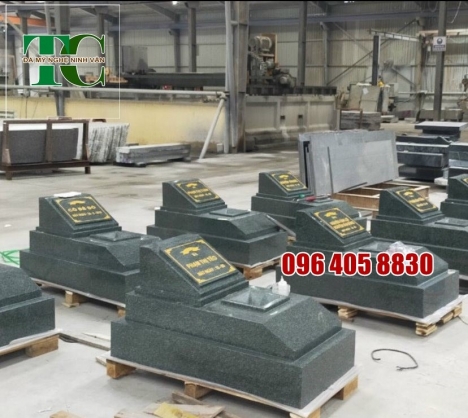 Mộ đá hoa cương có độ bóng cao