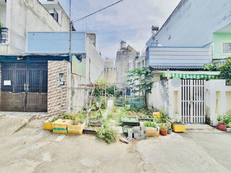 Bán lô đất hiếm 1/ hẻm 47 Trường Lưu, P. Long Trường, TP. Thủ Đức