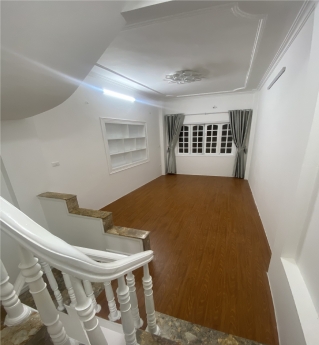 Bán nhà Thanh Nhàn - Ngõ nông. 37m2 x 4 tầng, 3,7 tỷ có thương lượng