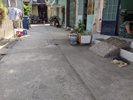 Hẻm 1 Xẹt. 5x25 Vuông Vức. Tân Hoà Đông. Bình Tân. Nhà Hiện Tại Đang Có Dòng Tiền Cho Thuê.