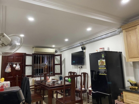 Nhà đẹp như tranh 50m2*5T mới cứng chỉ 3.9 tỷ