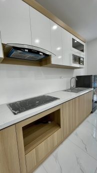 VỊ TRÍ SIÊU HIẾM 7 TẦNG THANG MÁY ĐẸP NHẤT PHỐ NGỌC LÂM -TOÀ  CCMN DOANH THU 70 TRIỆU  TC  HƠN 10 TỶ