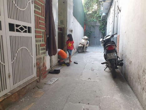 NHÀ TỐT HOÀNG VĂNTHÁI, THOÁNG TRƯỚC SAU, GẦN Ô TÔ, AN NINH DÂN TRÍ 4.75 TỶ