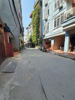CHÍNH CHỦ CẦN THANH KHOẢN GẤP CĂN NHÀ NGÕ 325 KIM NGƯU- 5 TẦNG- KINH DOANH TỐT – 50M- 4.8 TỶ