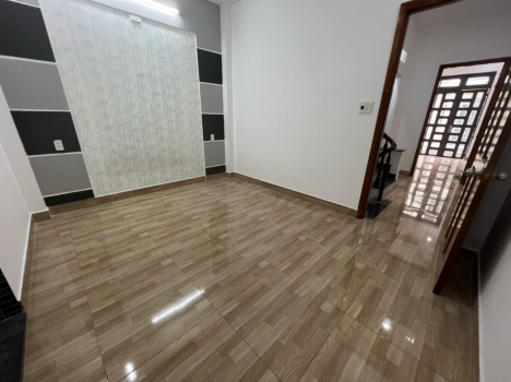 Nhà đẹp 5 tầng, 5x13m Hẻm 10m, 200m ra Lê Văn Việt TNPA Q9. Nhỉnh 5 tỷ.