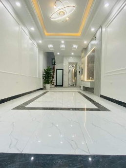 CỰC HIẾM- THANG MÁY- KINH DOANH-  MỖ LAO NHÀ ĐẸP- Ô TÔ. CHỈ ĐẦU 6 TỶ.