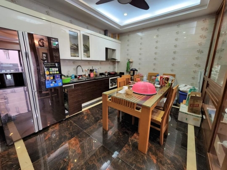 Bán nhà Phạm Tuấn Tài 55m2, phân lô, 2 thoáng, ô tô tránh, kinh doanh, 5m ra phố